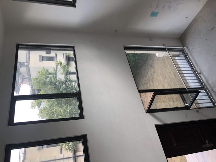 万濠瑜园 3室2厅3卫 330m&sup2;
