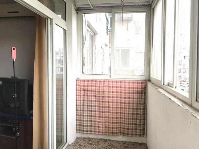 起凤园 2室1厅1卫 73.85m&sup2;