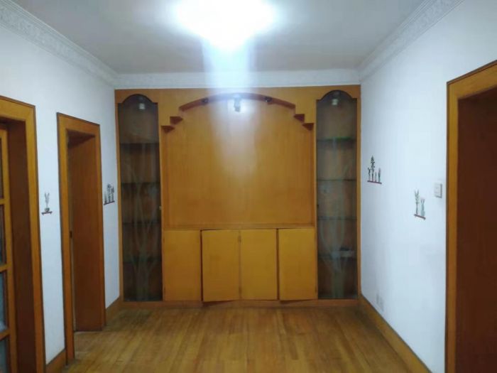 鸿运城市花苑 2室1厅1卫 93m&sup2;