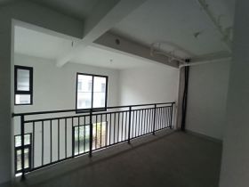 云樾河山 5室3厅3卫 180m&sup2;