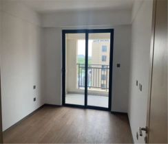 春风南岸东园 4室2厅2卫 140.00m&sup2;