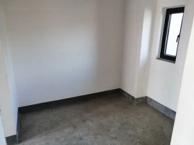 山水壹号 5室2厅4卫 267.88m²