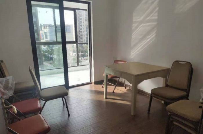 碧桂园时代悦城 3室2厅2卫 112m&sup2;