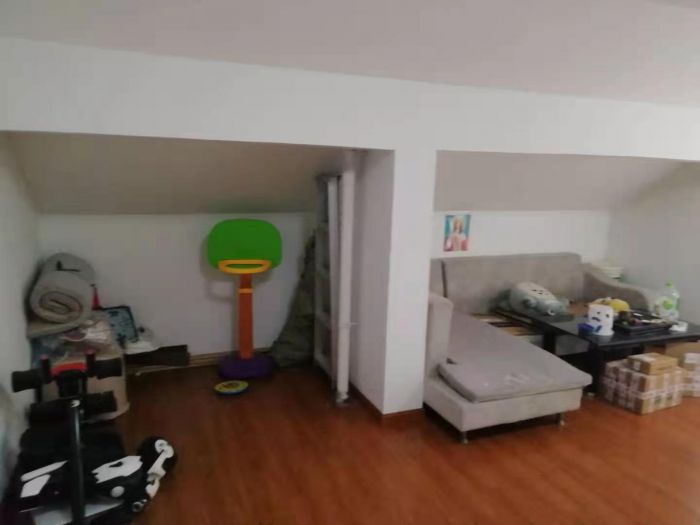 外滩北苑 5室3厅1卫 107m&sup2;