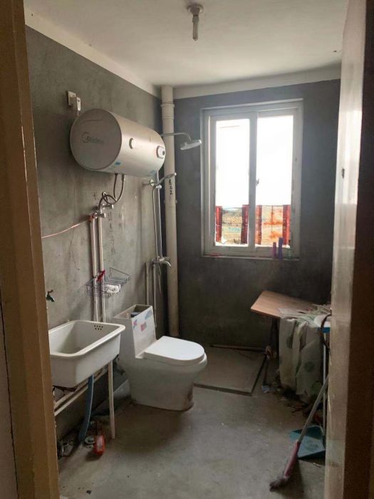 怡园北村 5室3厅2卫 155m&sup2;