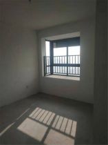皇家花园北区 3室2厅1卫 119m&sup2;