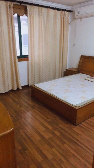 富安新居 3室2厅2卫 130m&sup2;