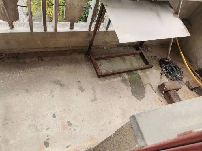 易家桥新村 3室1厅1卫 67m&sup2;