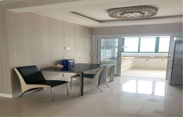 德诚翠湖湾 3室2厅2卫 134m&sup2;