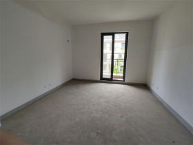 南通橡树湾 5室2厅3卫 225m&sup2;