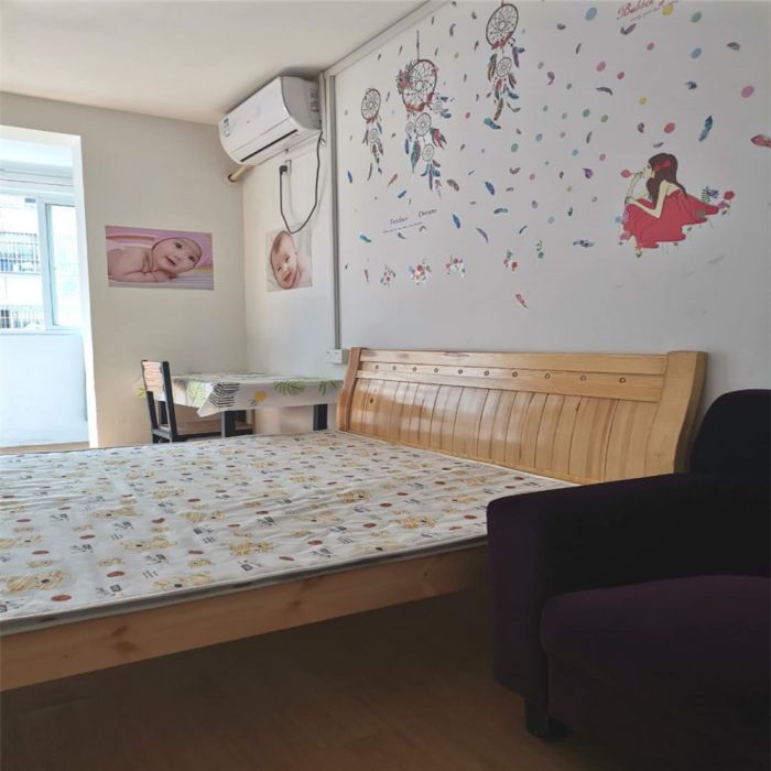 世纪新城 3室厅卫 115m&sup2;