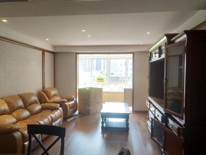 益兴名流府 2室1厅1卫 115m&sup2;