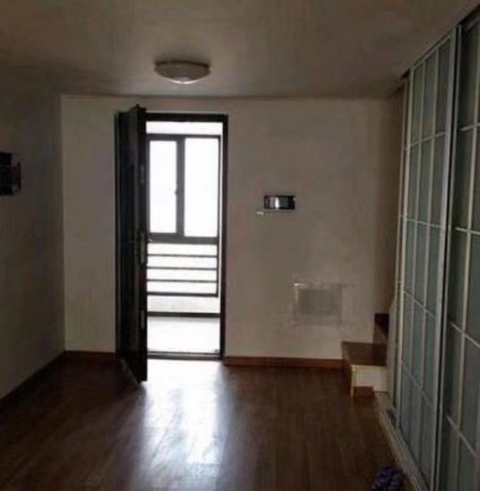 东景国际 2室2厅1卫 70m&sup2;
