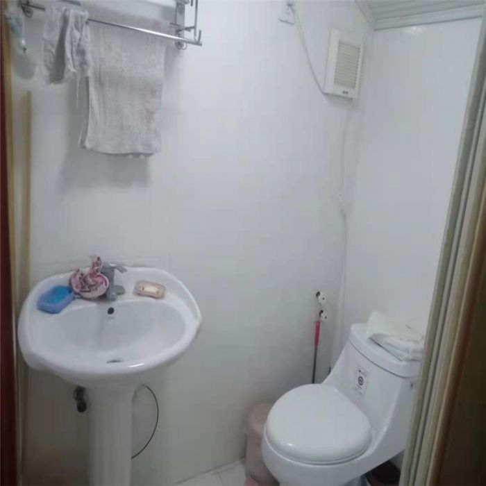 五一新村 5室2厅2卫 160m&sup2;