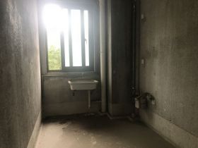 盛和花半里 3室1厅1卫 128m&sup2;