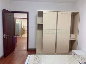 三里墩花苑 1室1厅1卫 61m&sup2;
