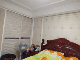 紫东花苑 4室2厅1卫 128m&sup2;