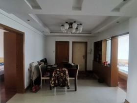 天都花苑 3室2厅1卫 103m&sup2;