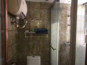 炜赋花苑 2室1厅1卫 78.6m&sup2;