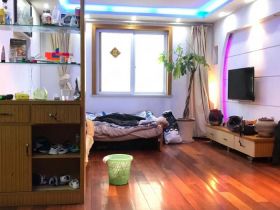 城港花苑 3室2厅1卫 110m&sup2;
