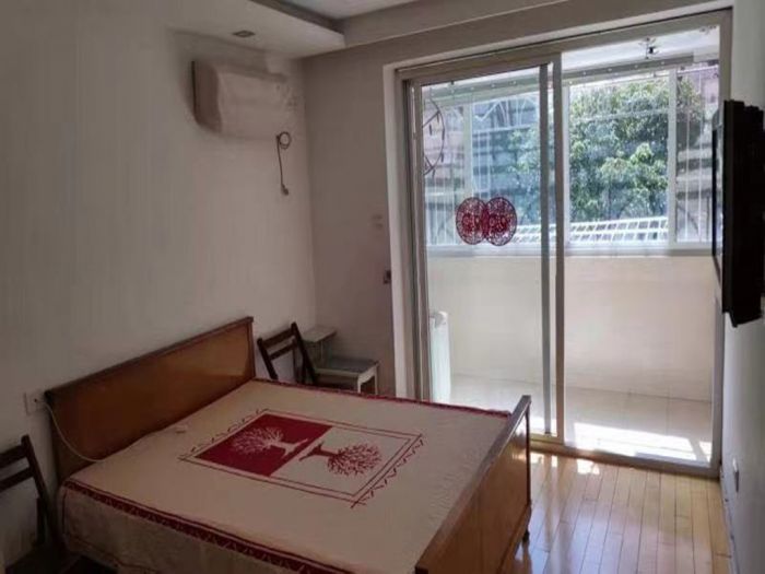 文峰新村 3室1厅1卫 88m&sup2;