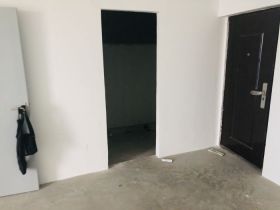 凤凰文化广场 2室2厅1卫 119m&sup2;