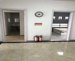 紫东南苑南区 1室0厅0卫 138.00m&sup2;
