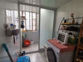 天都花苑 4室2厅2卫 141.3m&sup2;