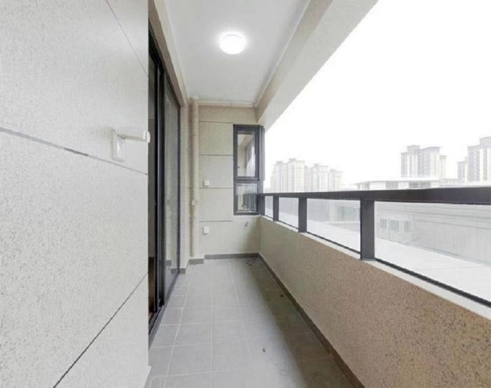 绿城沁园 3室2厅1卫 95m&sup2;