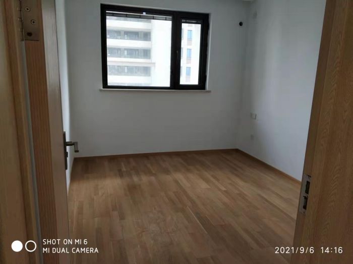 云樾东方 3室2厅1卫 95m&sup2;