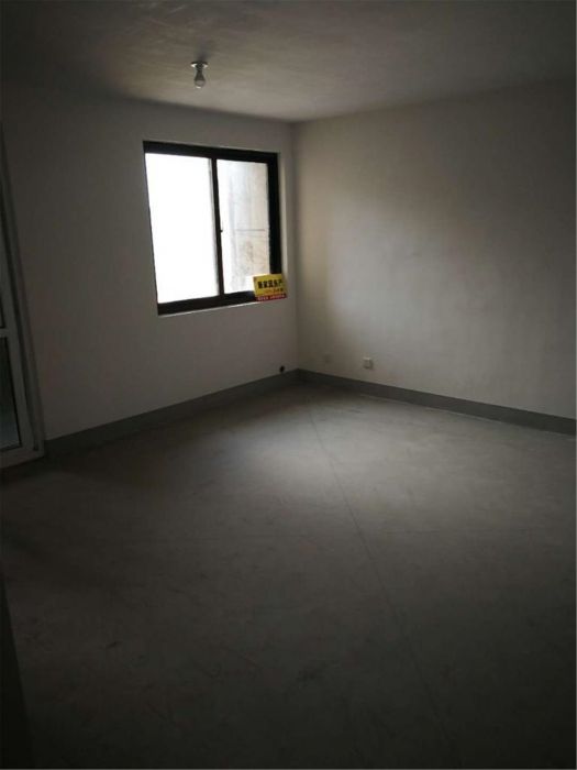 临江家园 3室1厅1卫 119.65m&sup2;