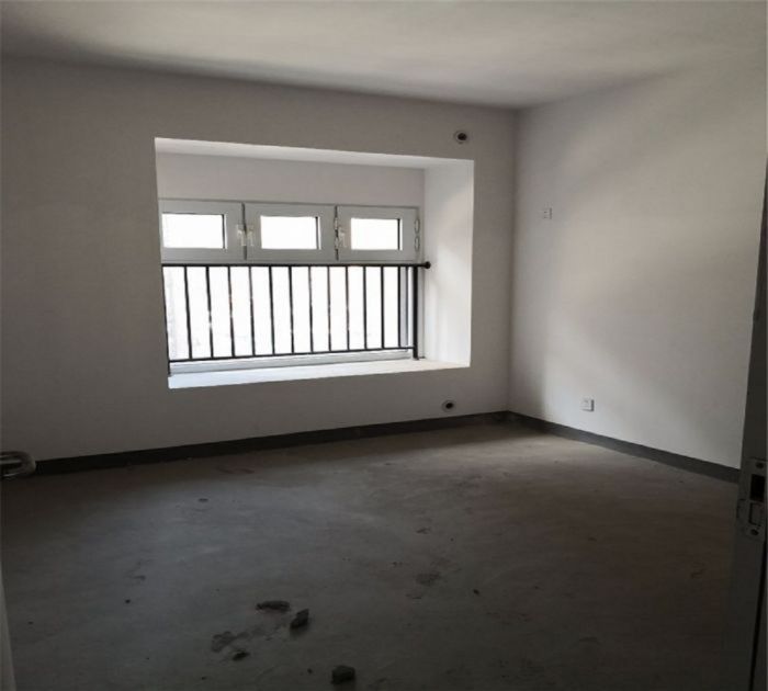 南山国际社区 3室2厅1卫 96m&sup2;
