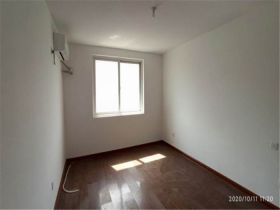 天山花苑 6室厅卫 245m&sup2;