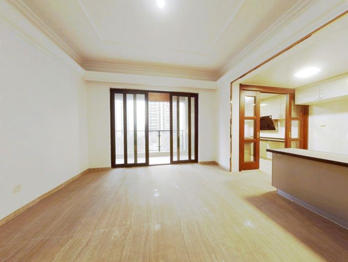 碧桂园时代悦城 5室2厅3卫 270m&sup2;