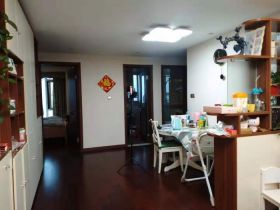 万科濠河传奇 3室2厅2卫 108m²