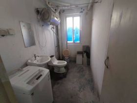 秦灶新村 2室1厅1卫 75m&sup2;