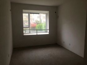 桐墅湾 3室2厅1卫 127m&sup2;