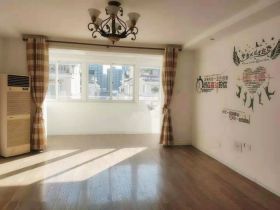 怡安花苑 6室3厅2卫 135m²
