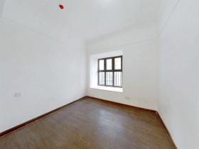 碧桂园时代悦城 4室2厅3卫 190m&sup2;