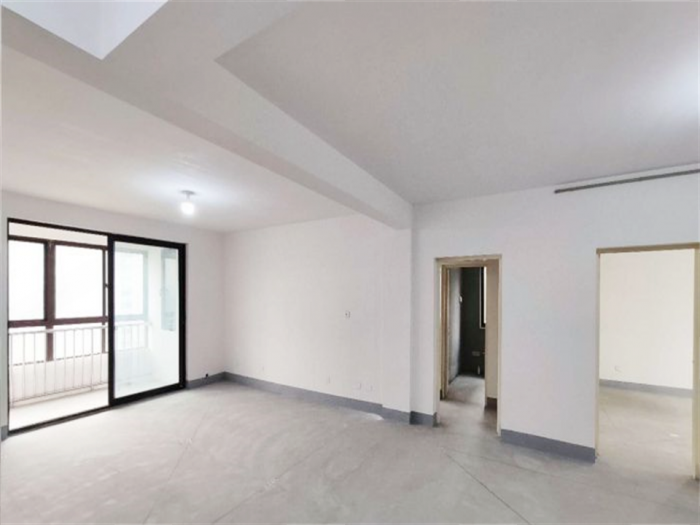兴石花园 4室2厅2卫 142m&sup2;