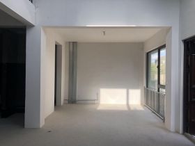 万濠瑜园 3室2厅3卫 330m&sup2;