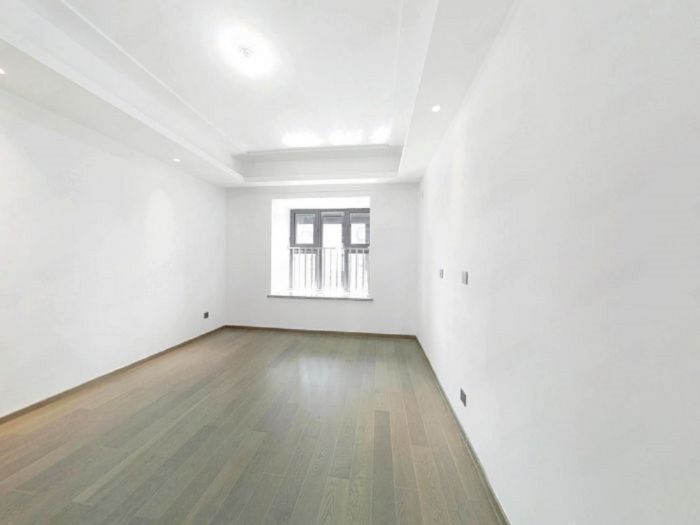 都会沁园 4室2厅2卫 148m&sup2;