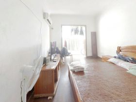 新桥新村 3室1厅1卫 70m&sup2;