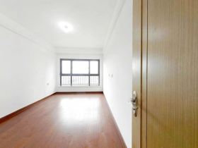林肯公园 3室2厅2卫 114m&sup2;