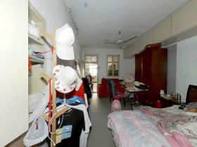 新建路新村 1室1厅1卫 45m&sup2;
