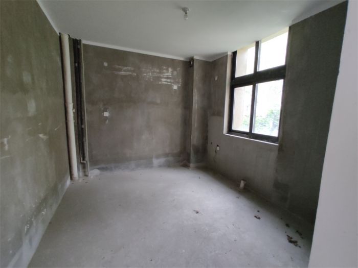 南通橡树湾 5室2厅3卫 225m&sup2;