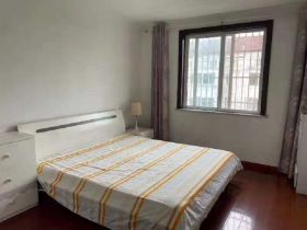 金辉花园 3室2厅2卫 158m&sup2;