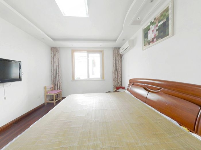 星景花园 3室2厅1卫 125m&sup2;