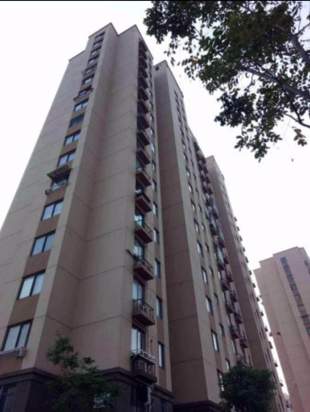 和融&bull;优山美地名邸 3室2厅1卫 114.07m&sup2;