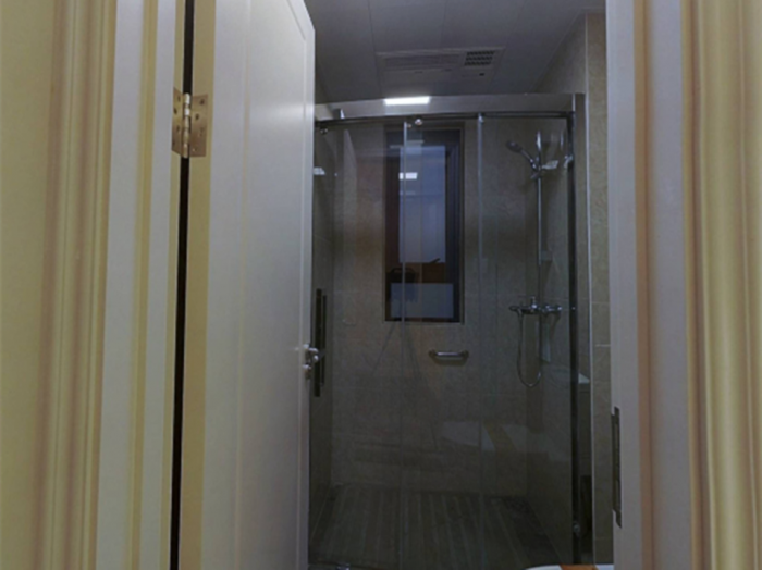 红星天铂 3室2厅2卫 128m&sup2;